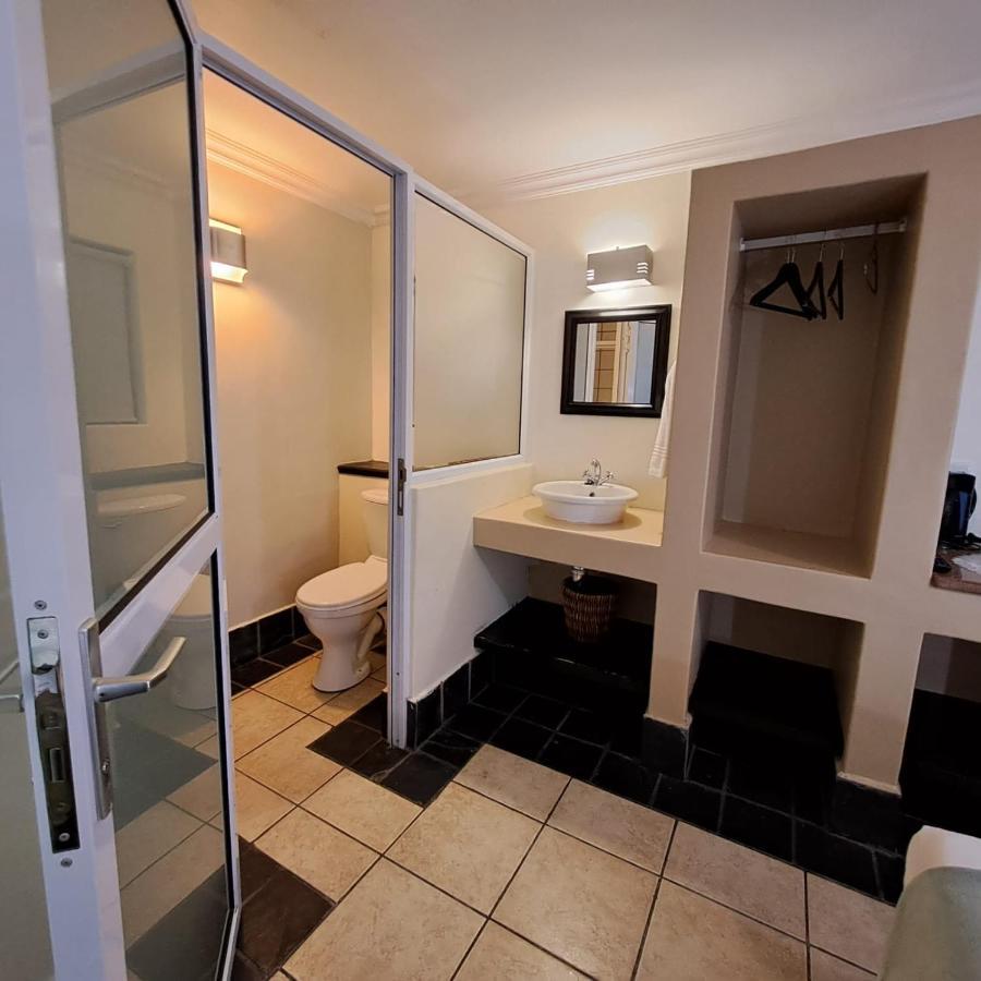 Green Door Guest House Mossel Bay Kültér fotó